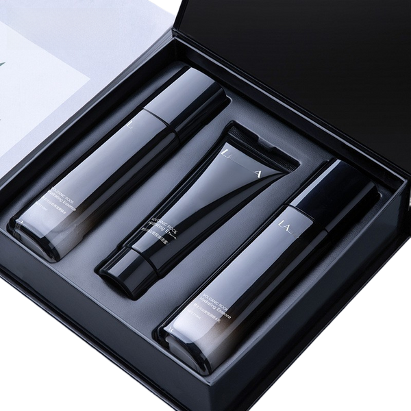 Men's Multi-Effect Revitalizing Moisturizing and Oil-Controlling Skincare Products
